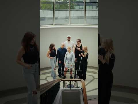 Rozā lietus - Aija Andrejeva X Framest